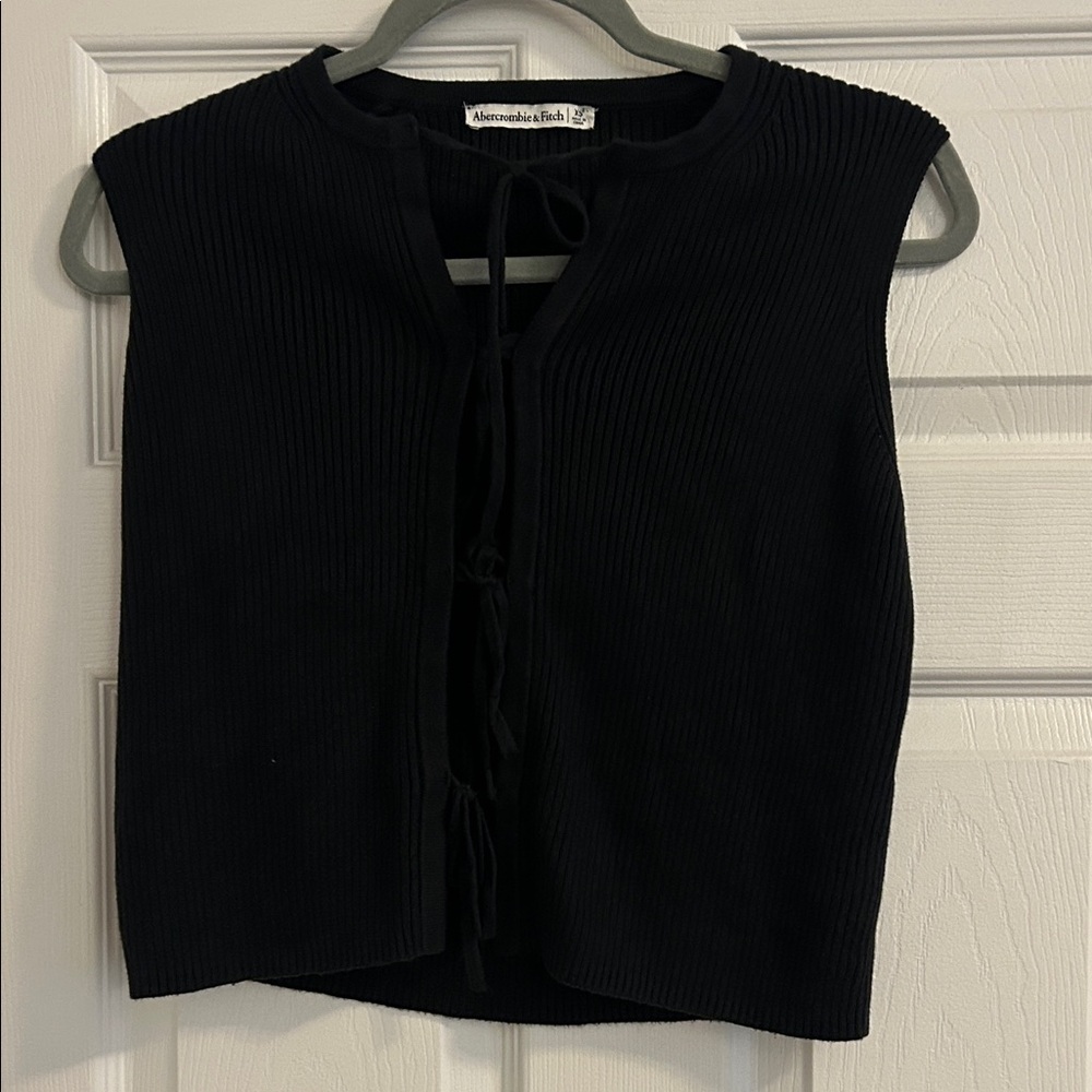 Abercrombie & Fitch Black Ribbed Tie-Front Sleeveless Tank